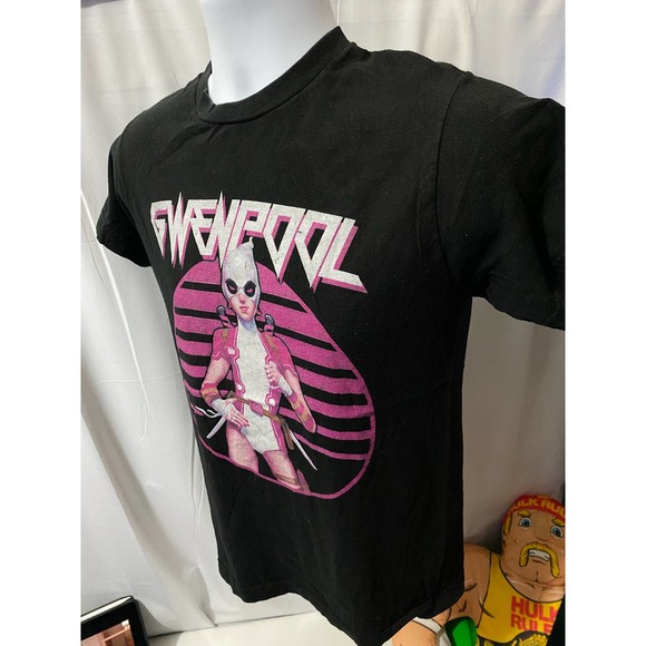 Marvel Men’s Gwenpool Graphic T-Shirt Size S - Picture 9 of 9
